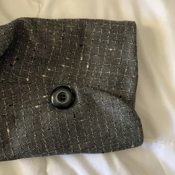 CLASSIQUES ENTIER size 12 grey tweed wool jacket in excellent condition - Picture 8 of 12